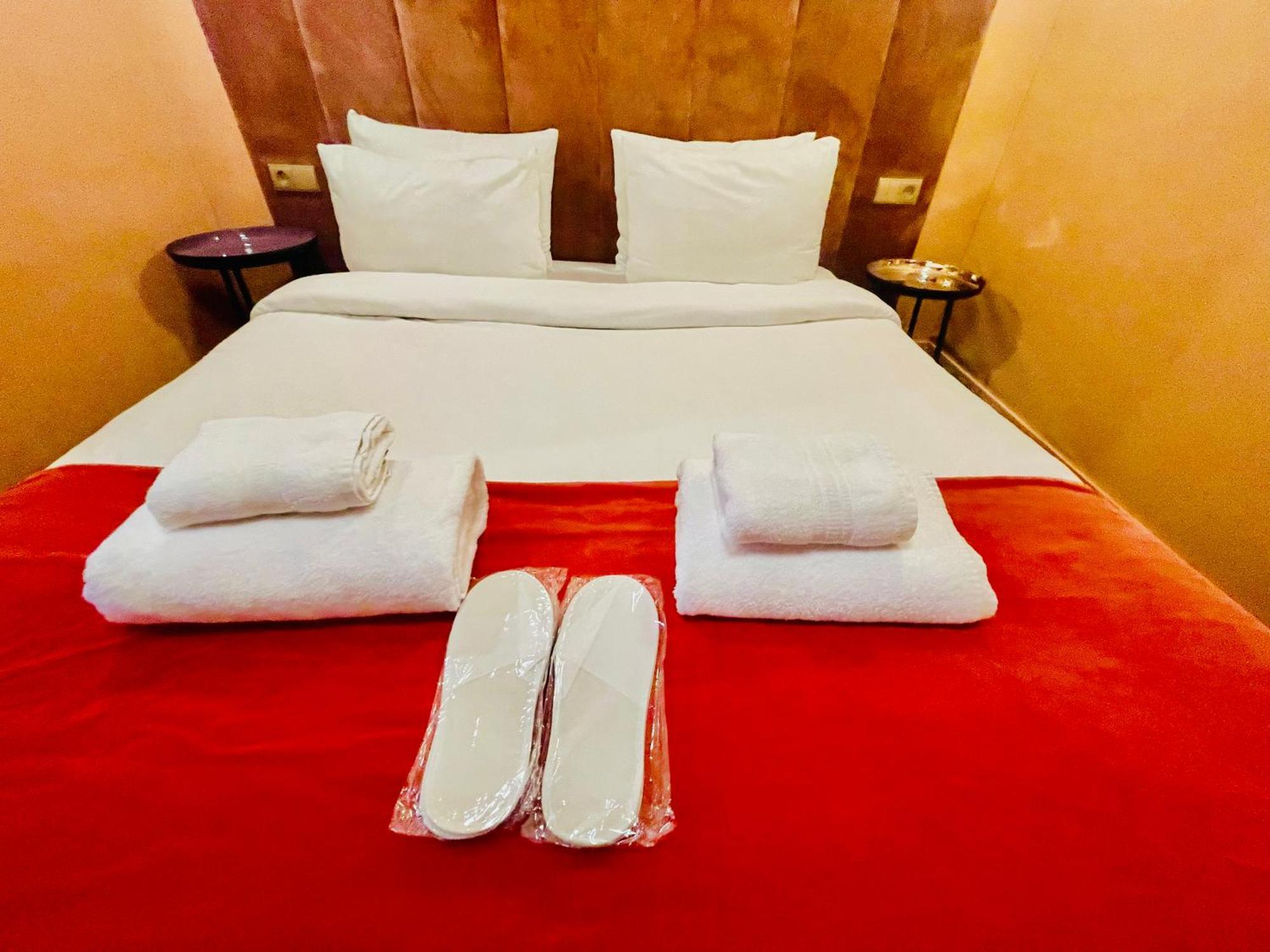 Freeze Inn Tbilisi Ngoại thất bức ảnh