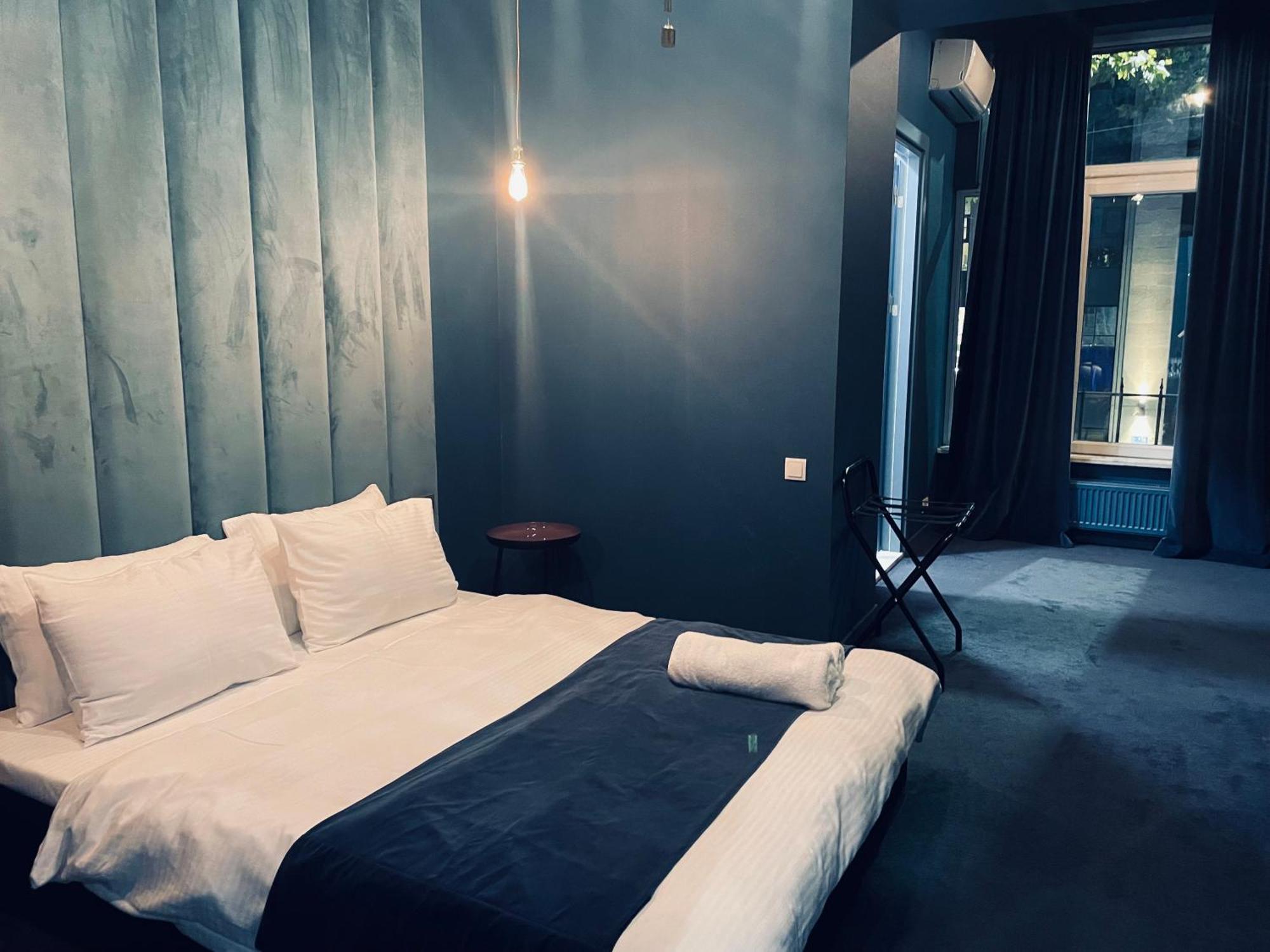 Freeze Inn Tbilisi Ngoại thất bức ảnh