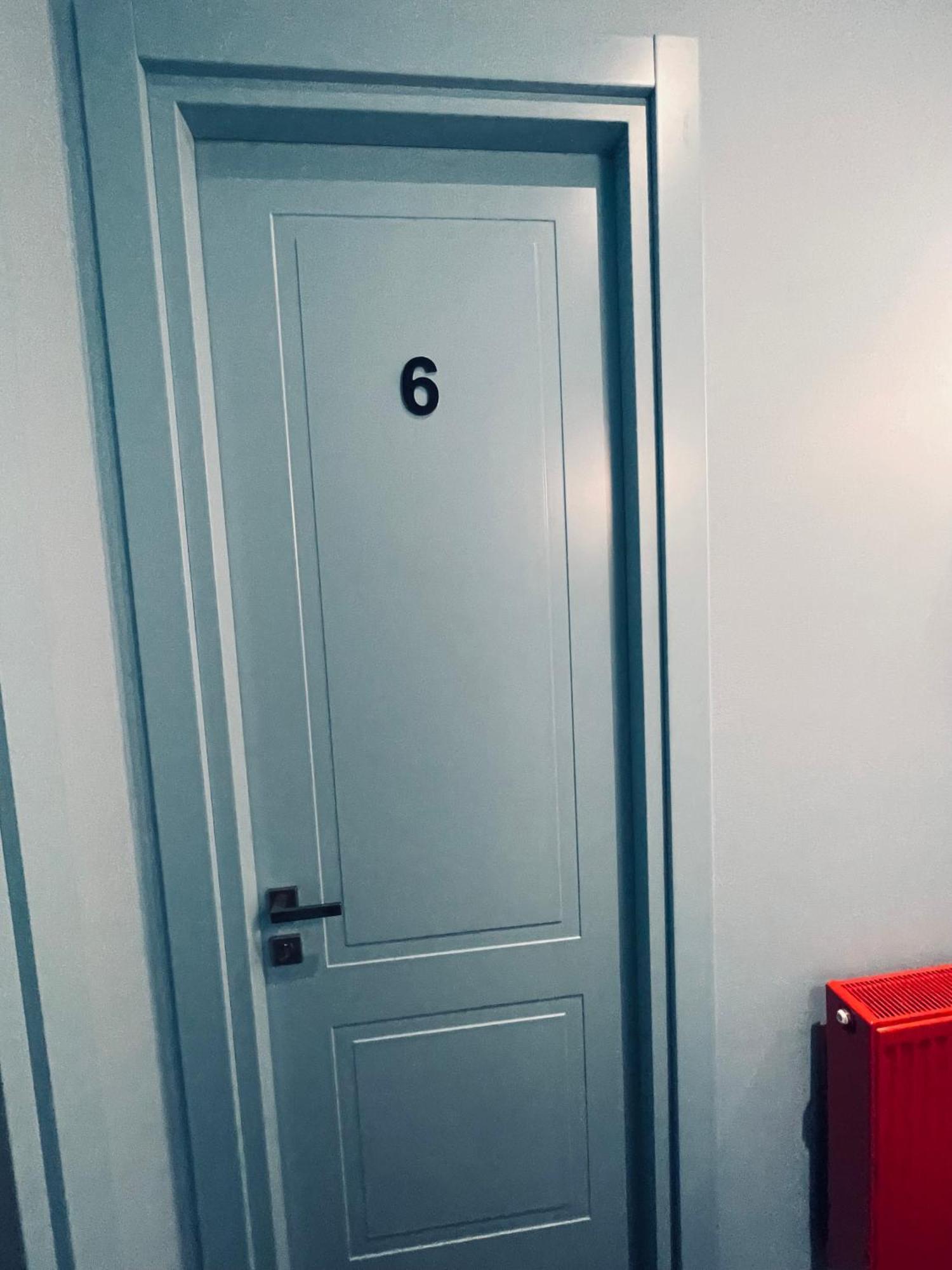 Freeze Inn Tbilisi Ngoại thất bức ảnh