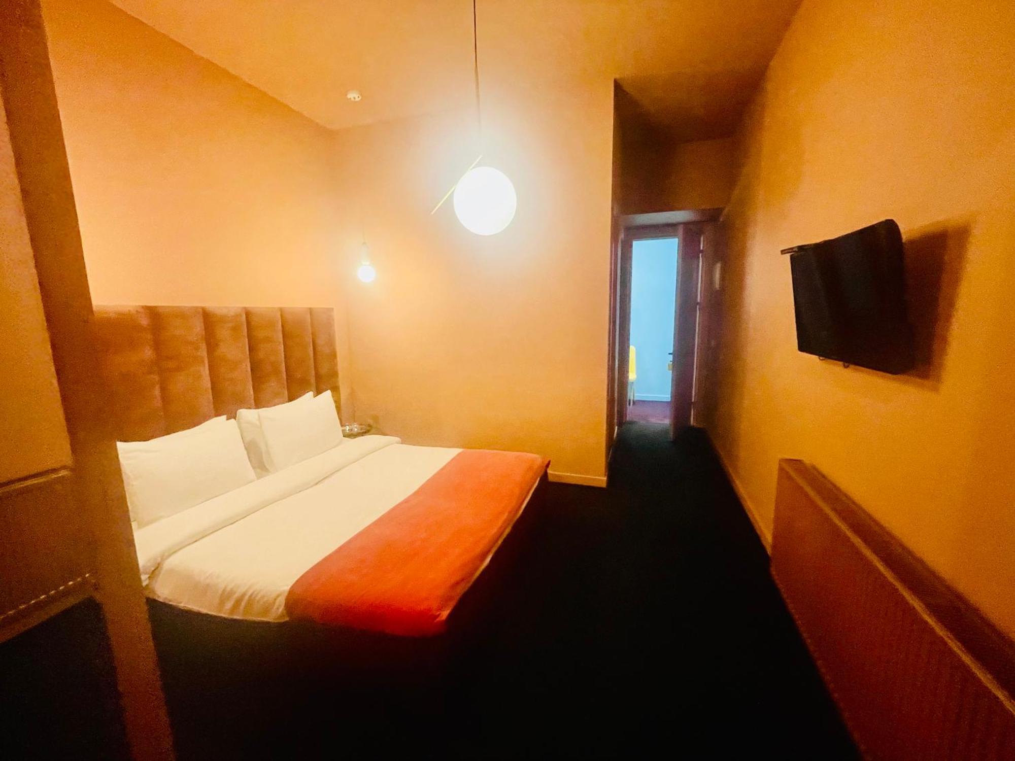 Freeze Inn Tbilisi Ngoại thất bức ảnh